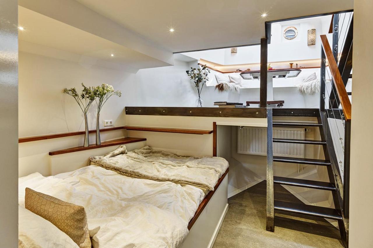 A304 Romantic Seaship In Top Center Amsterdam Zewnętrze zdjęcie