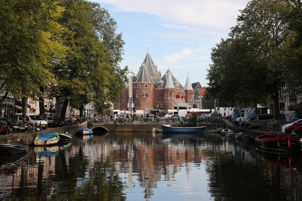 A304 Romantic Seaship In Top Center Amsterdam Zewnętrze zdjęcie