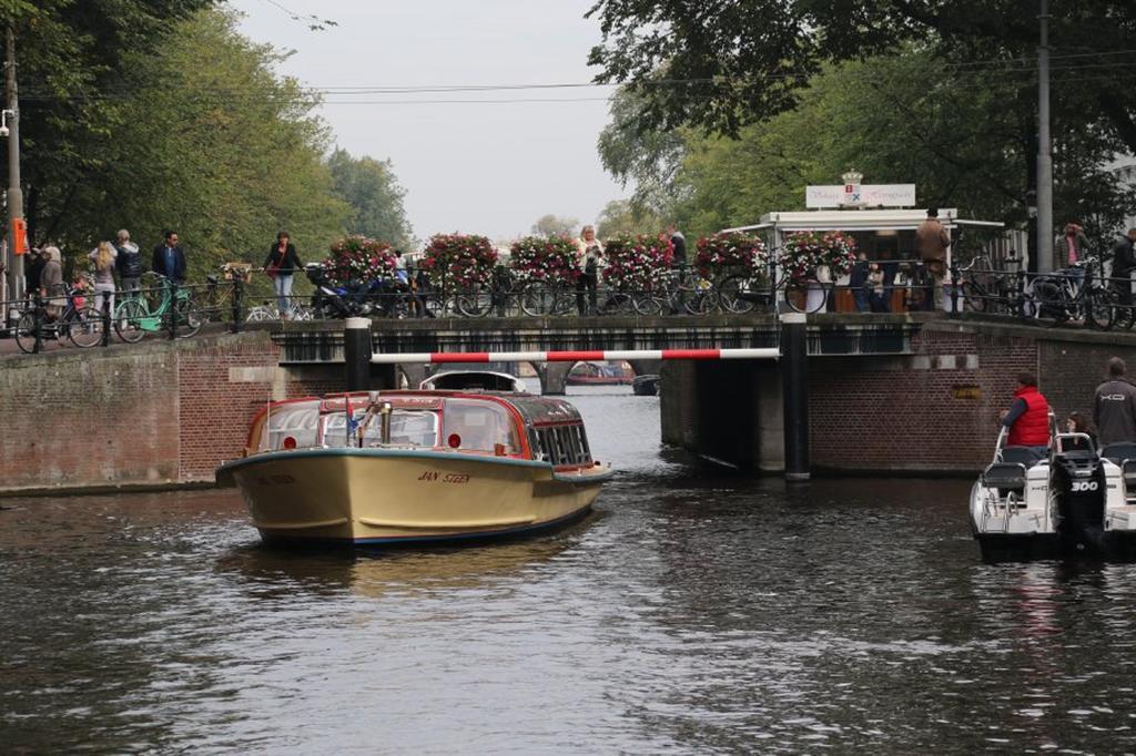 A304 Romantic Seaship In Top Center Amsterdam Zewnętrze zdjęcie